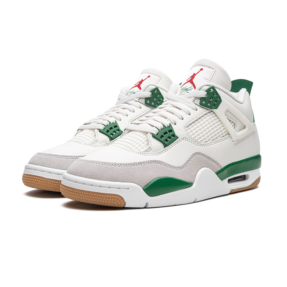 AIR JORDAN 4 RETRO SB “Pine Green”
